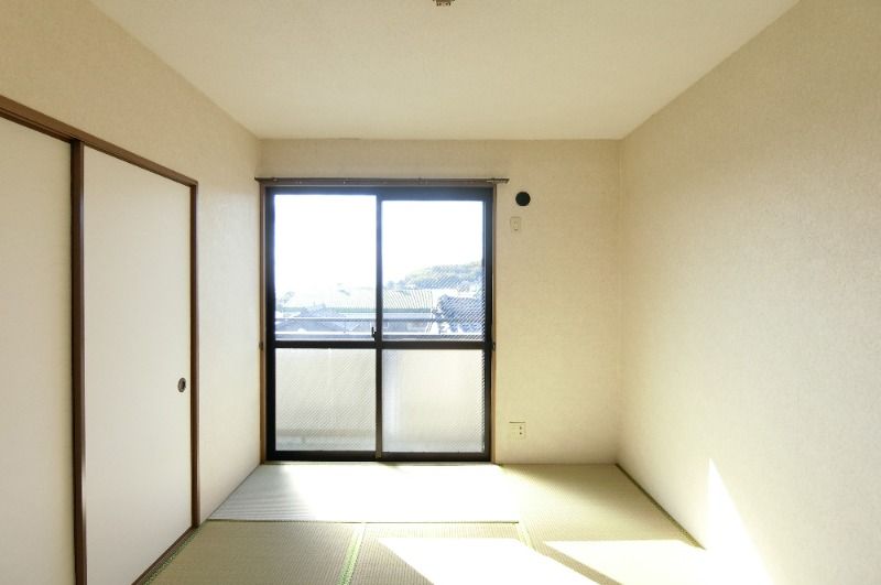 �y���̑������E�X�y�[�X�z�@