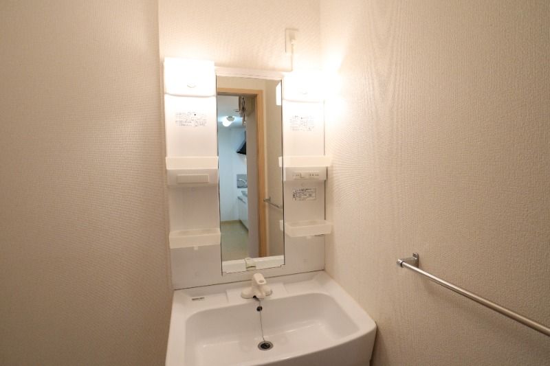 �y���ʏ��z�@