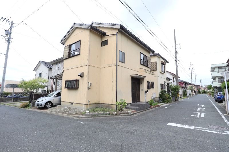 八百富町2-39戸建 東棟の外観