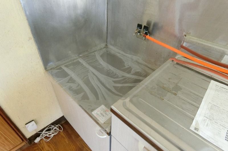 �y�L�b�`���z�@