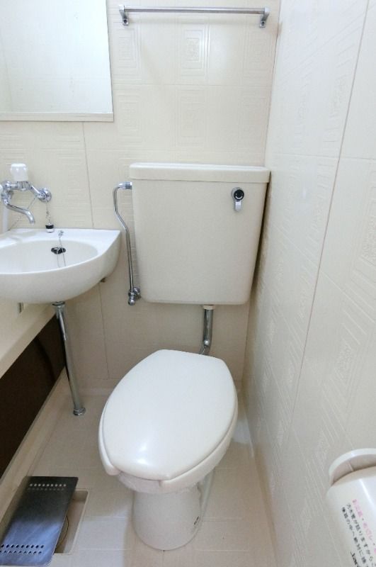 �y�g�C���z�@