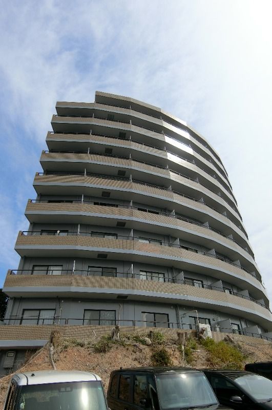 セラヴィ坂崎の外観