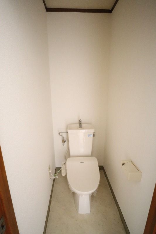 �y�g�C���z�@