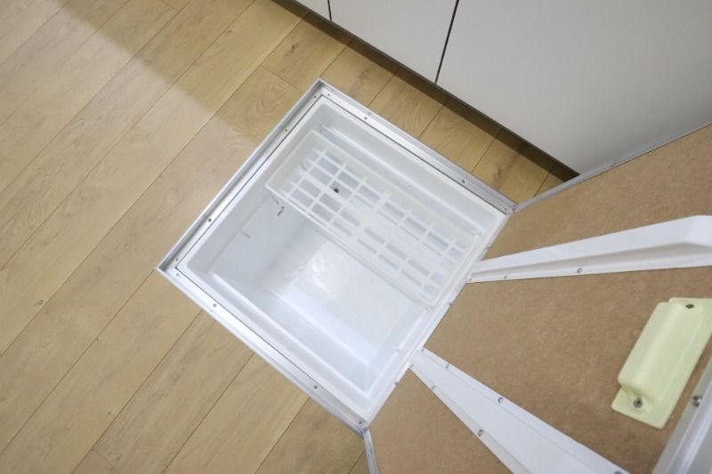 �y���[�z�@