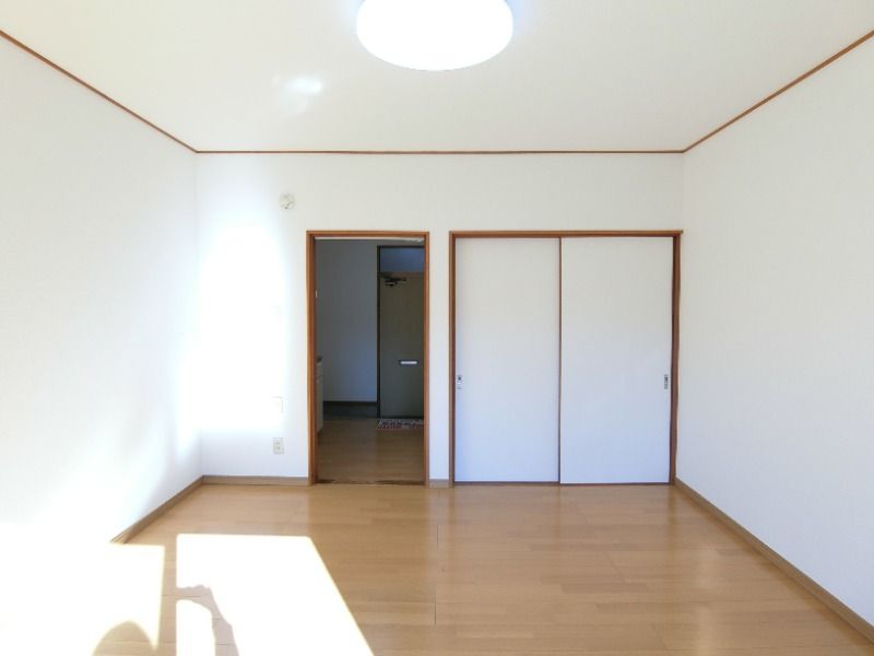 �y���̑������E�X�y�[�X�z�@���^�C�v