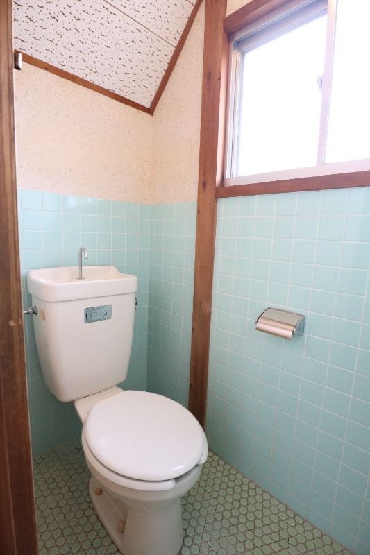 �y�g�C���z�@