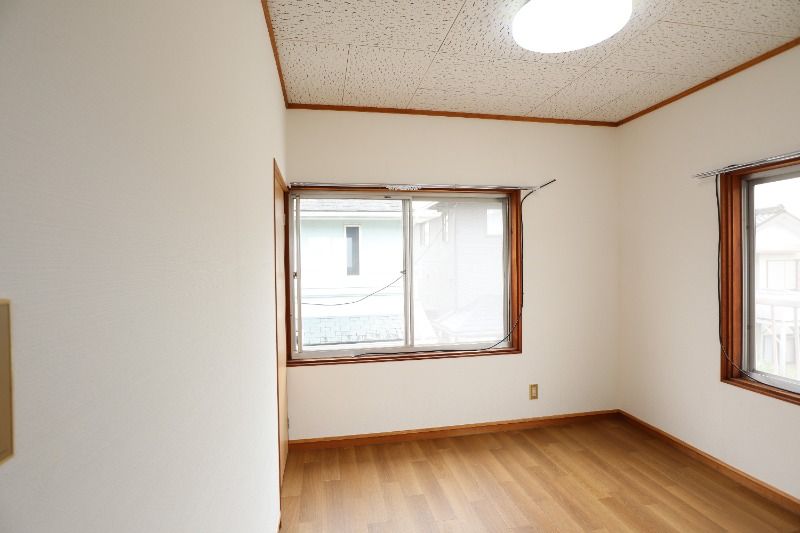 �y���̑������E�X�y�[�X�z�@