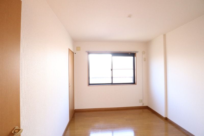 �y���̑������E�X�y�[�X�z�@