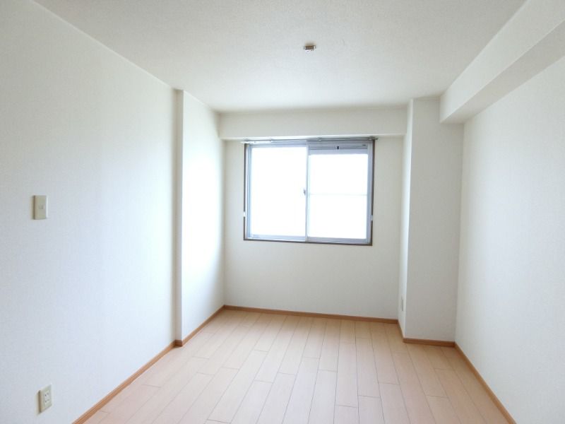 �y���̑������E�X�y�[�X�z�@