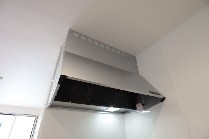 �y�L�b�`���z�@