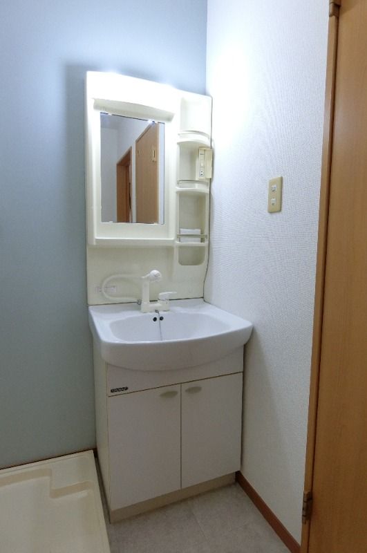 �y���ʏ��z�@