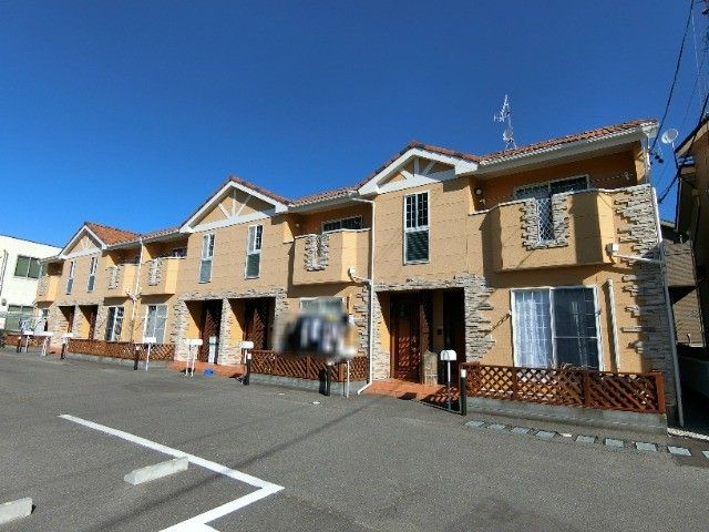 �\�b���[�]�r���b�^ A�ق̌����O��