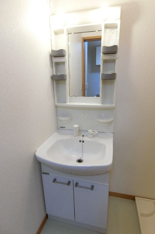 �y���ʏ��z�@