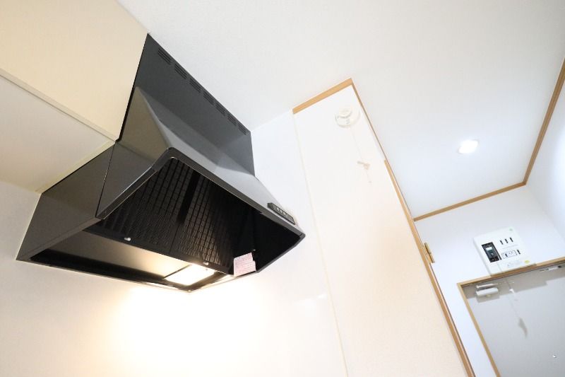 �y���̑��ݔ��z�@�L�b�`�����C��