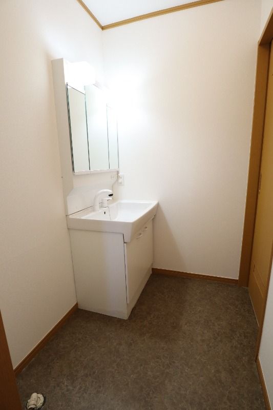 �y���ʏ��z�@