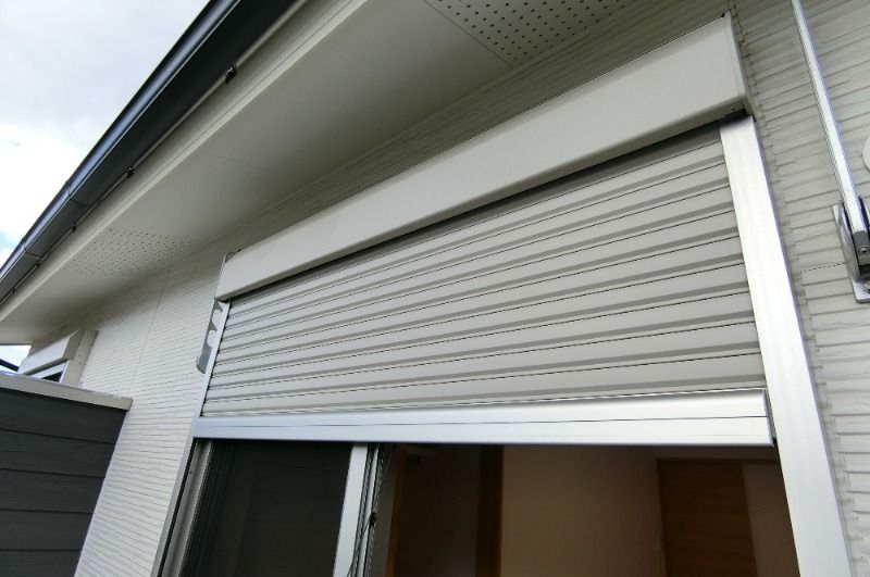 �y���̑��ݔ��z�@�V���b�^�[