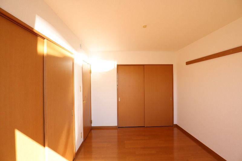 �y���̑������E�X�y�[�X�z�@