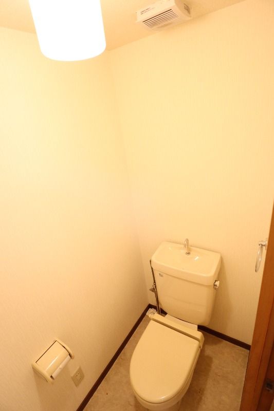 �y�g�C���z�@