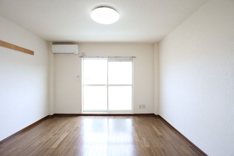 �y���ԁE���r���O�z�@