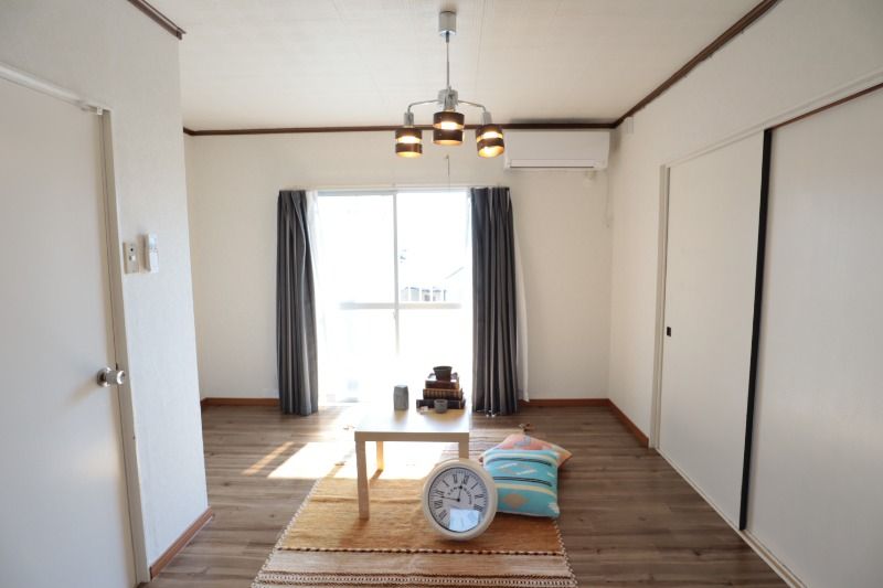 �y���̑������E�X�y�[�X�z�@���f�����[��