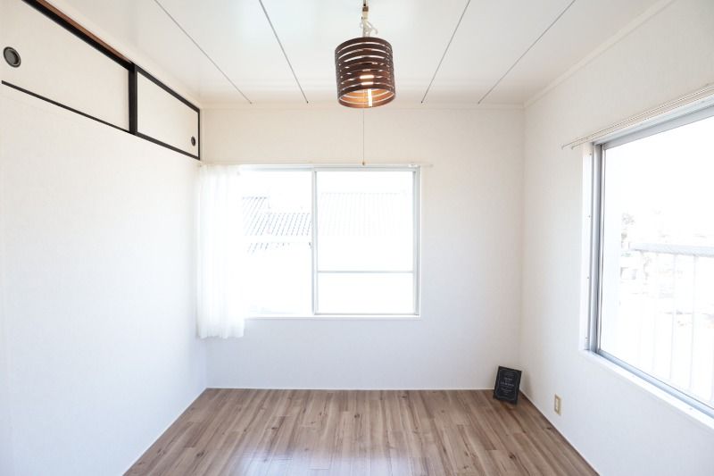 �y���̑������E�X�y�[�X�z�@���f�����[��