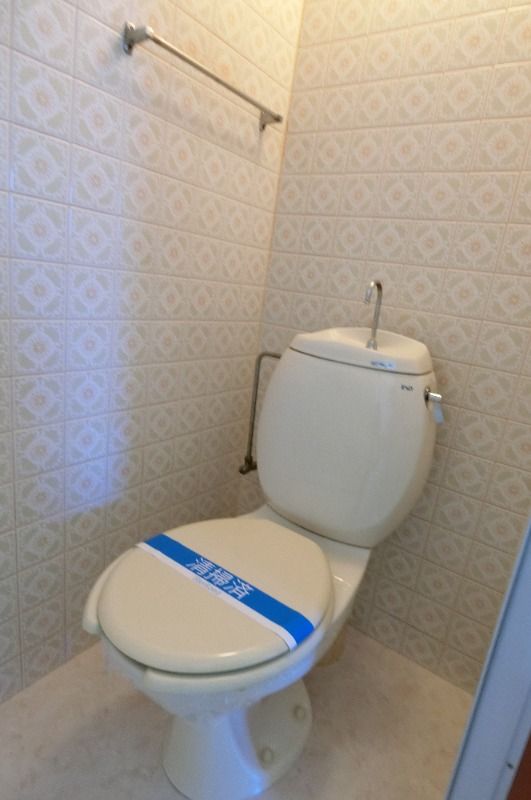 �y�g�C���z�@