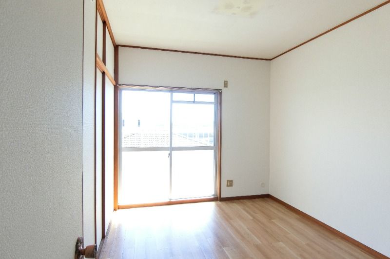 �y���̑������E�X�y�[�X�z�@