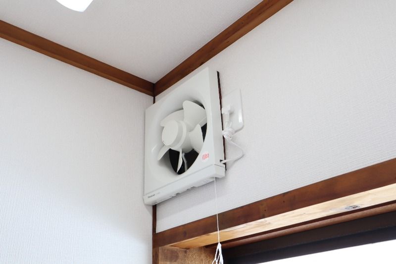 �y���̑��ݔ��z�@�L�b�`�����C��