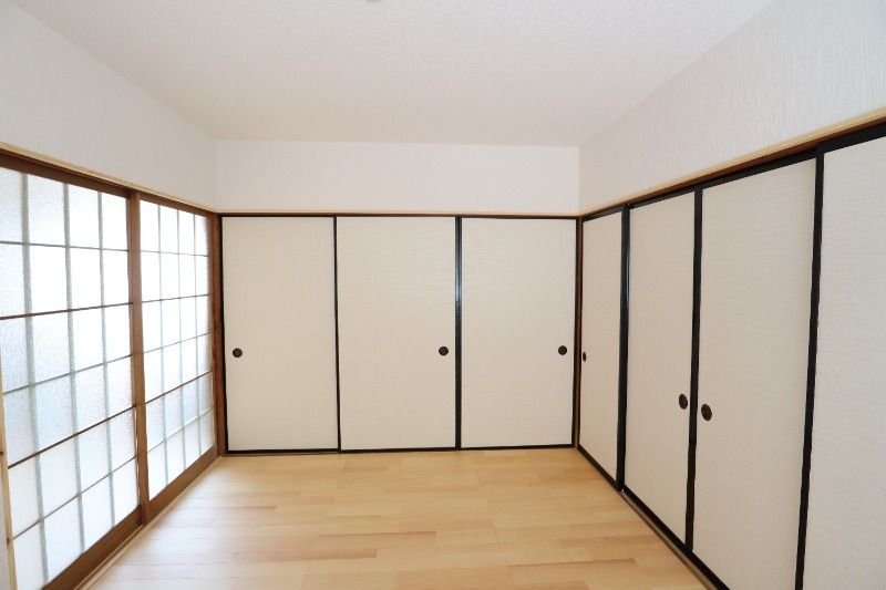 �y���̑������E�X�y�[�X�z�@