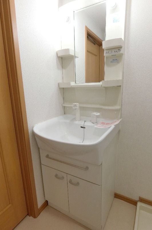 �y���ʏ��z�@