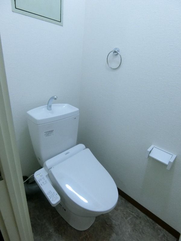 �y�g�C���z�@