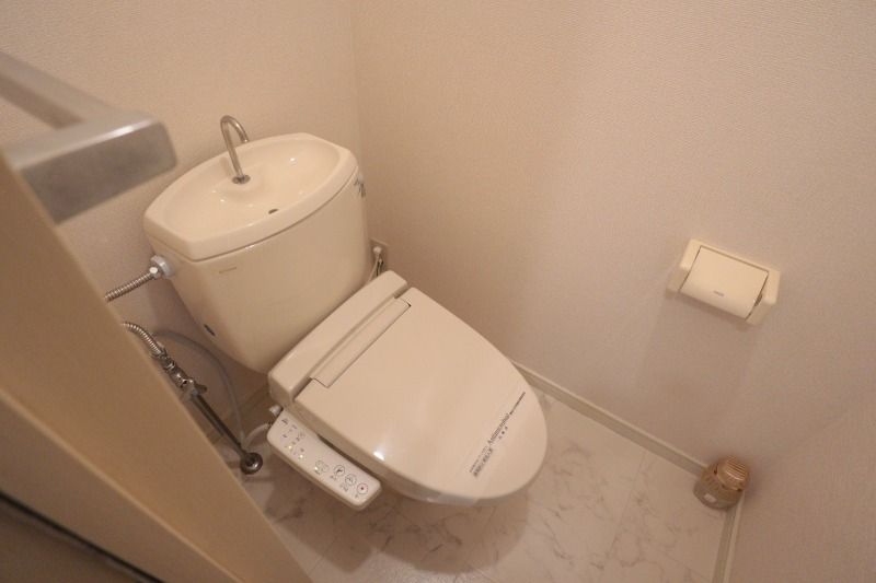 �y�g�C���z�@