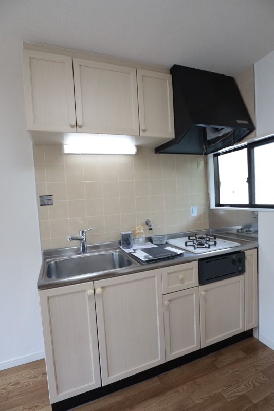 �y�L�b�`���z�@