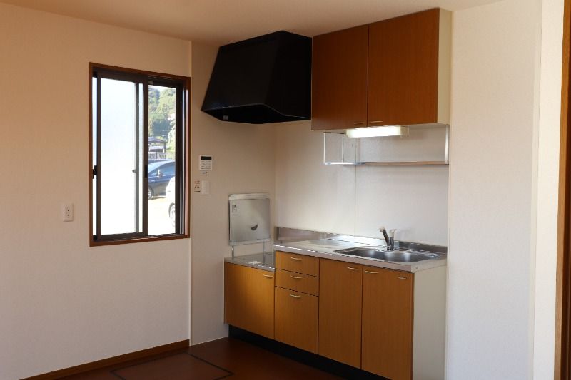 �y�L�b�`���z�@