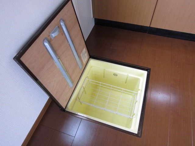 �y���[�z�@�L�b�`���������[