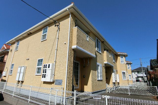 �N���[�����]��I�̌����O��