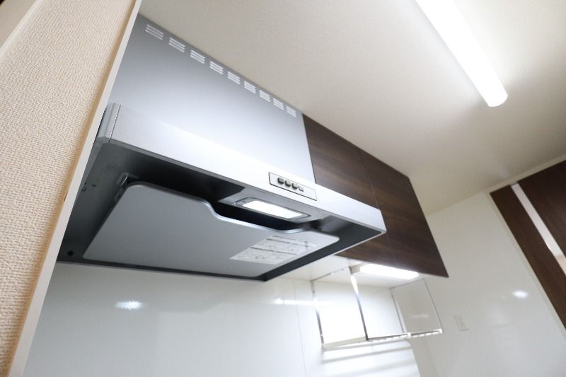 �y���̑��ݔ��z�@�L�b�`�����C��