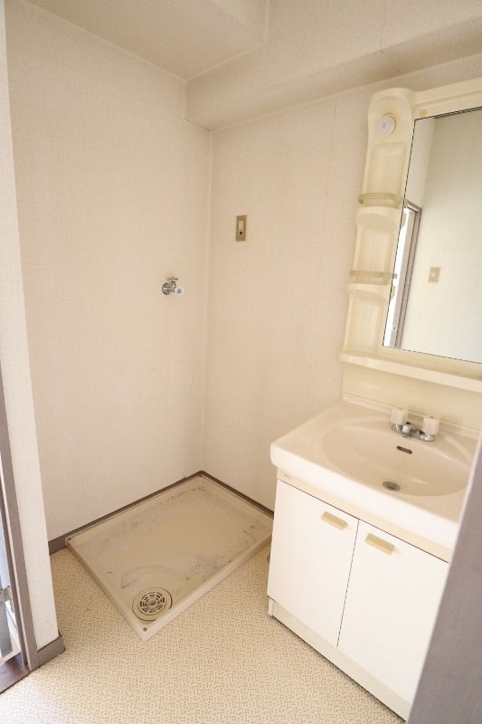 �y���ʏ��z�@