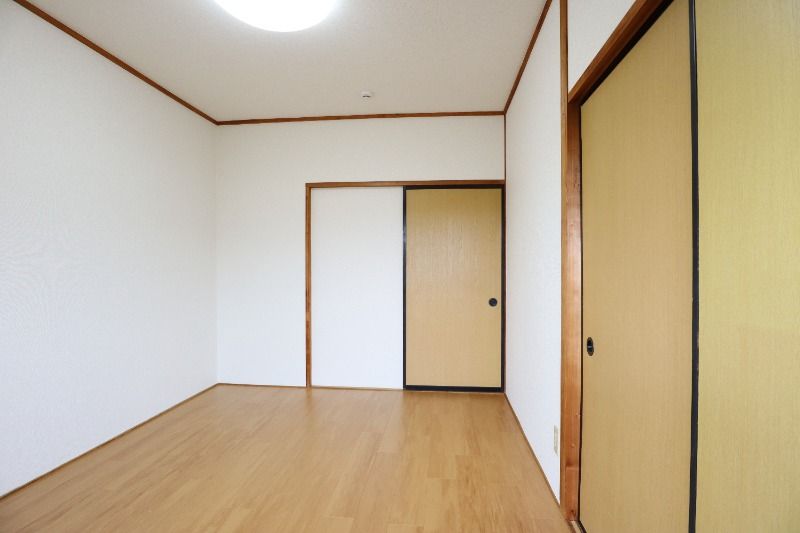 �y���̑������E�X�y�[�X�z�@