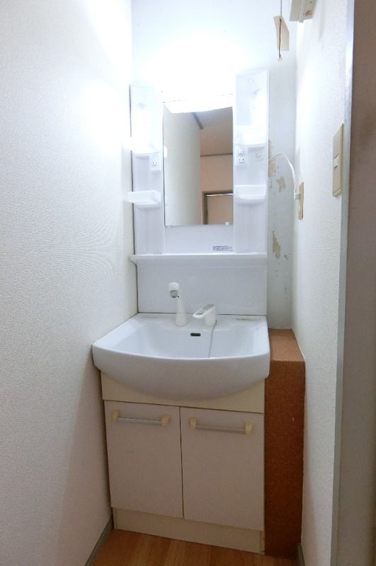 �y���ʏ��z�@