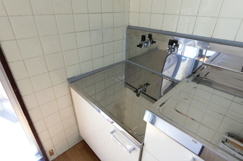 �y�L�b�`���z�@