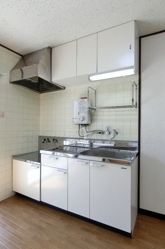 �y�L�b�`���z�@