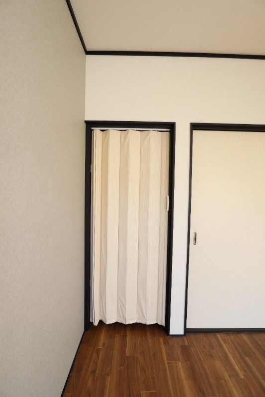 �y���̑��z�@���[�A�R�[�f�B�I���J�[�e��