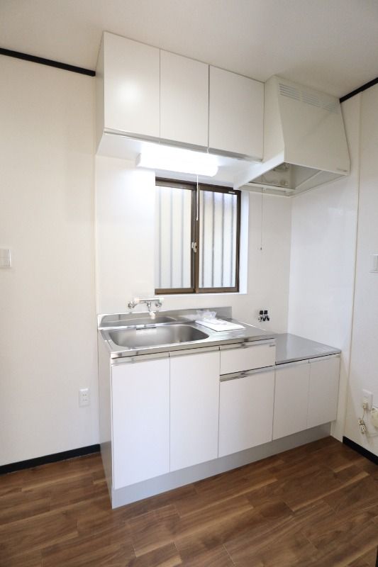 �y�L�b�`���z�@