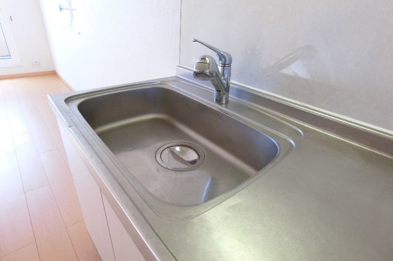 �y�L�b�`���z�@