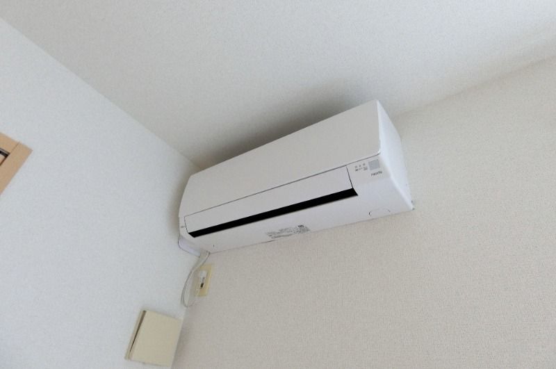 �y���̑��ݔ��z�@�G�A�R��2��