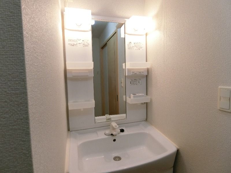 �y���ʏ��z�@