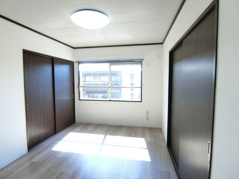 �y���̑������E�X�y�[�X�z�@