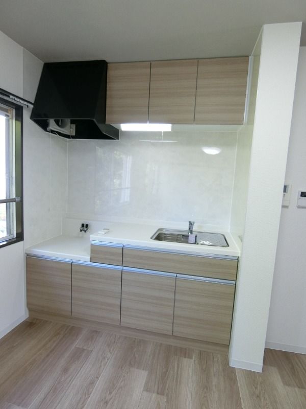 �y�L�b�`���z�@