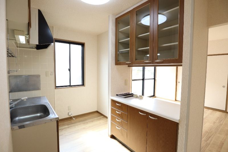 �y�L�b�`���z�@